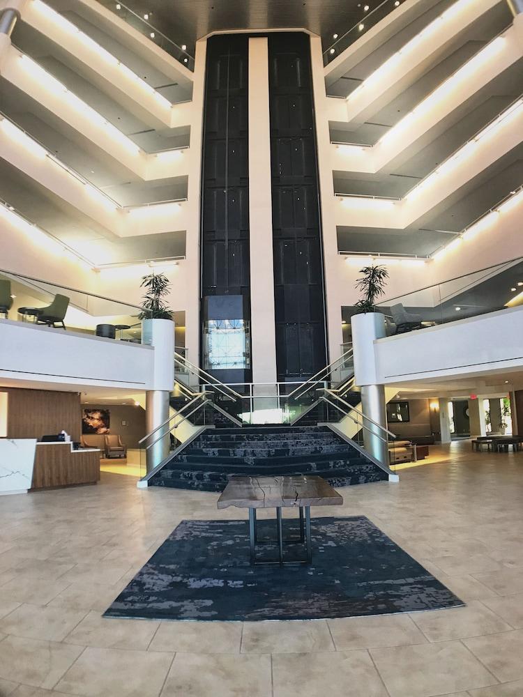 Hilton Tucson East Hotel Bagian luar foto