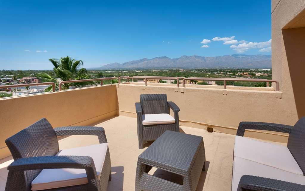 Hilton Tucson East Hotel Ruang foto