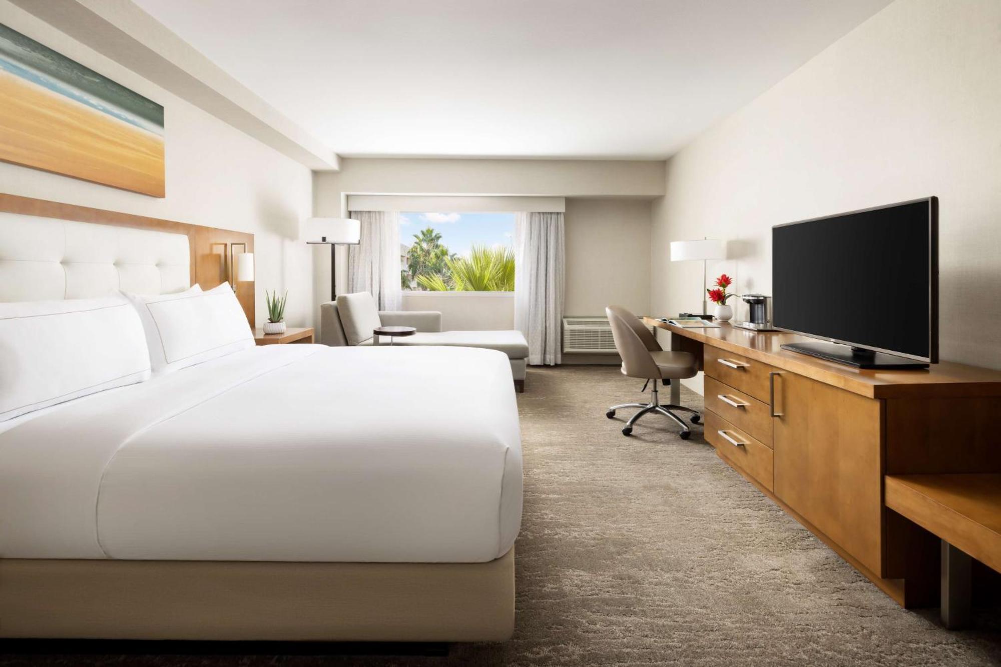 Hilton Tucson East Hotel Bagian luar foto