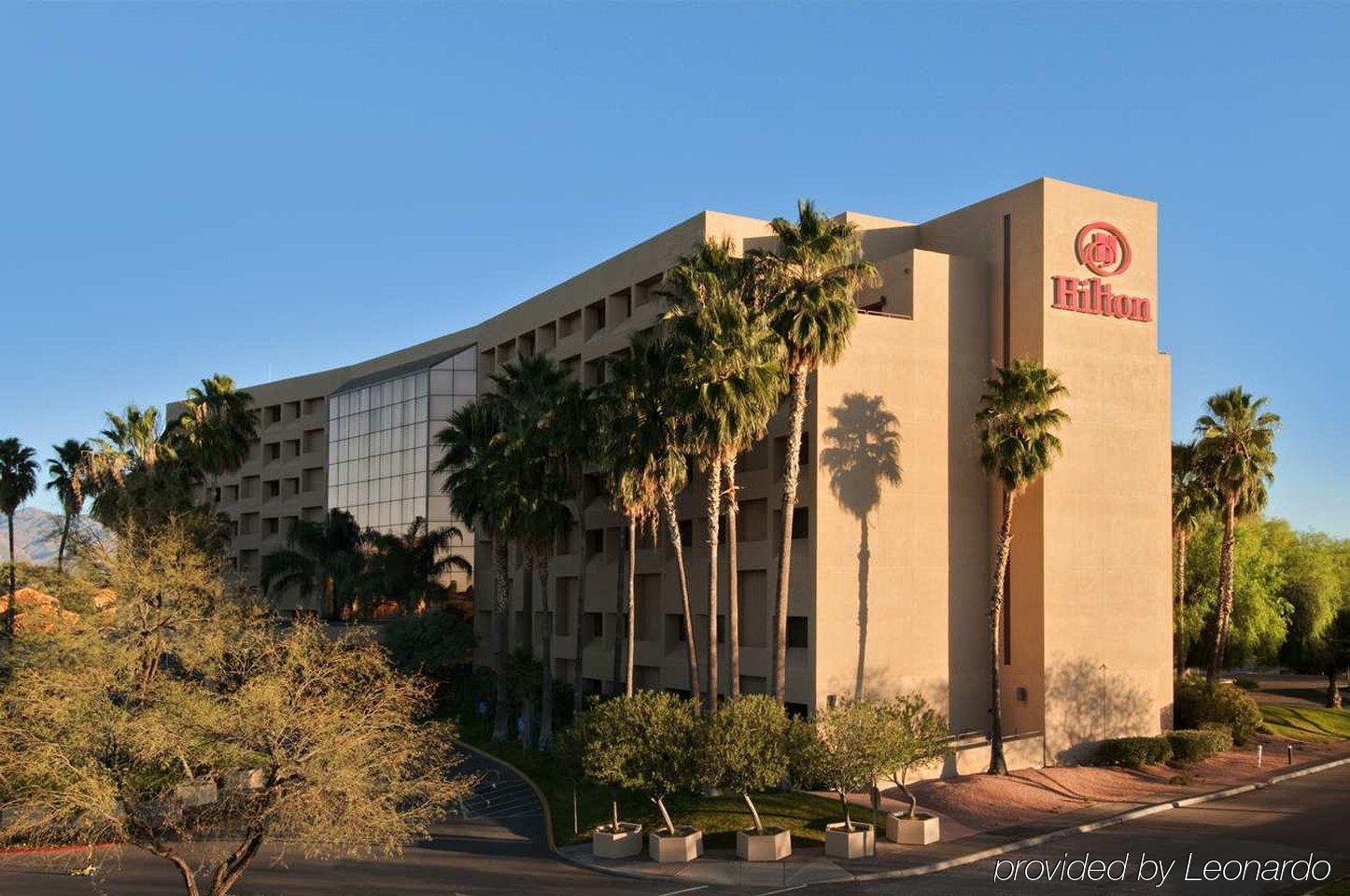 Hilton Tucson East Hotel Bagian luar foto